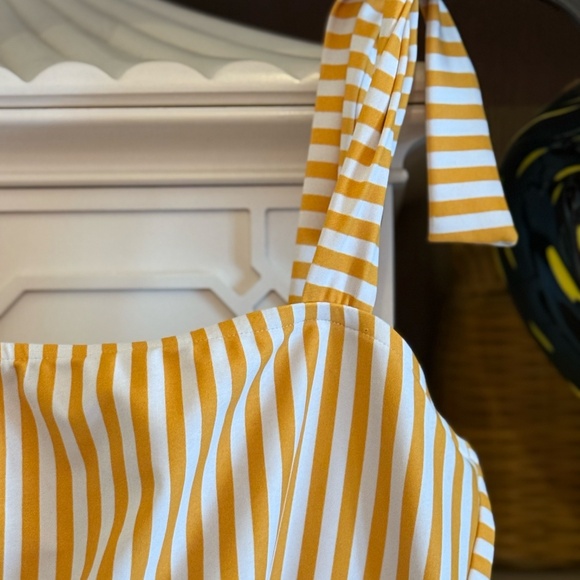 Albion the cabana one piece swimsuit in yellow stripe size Small tie shoulder - Picture 6 of 7